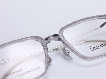 Titanium Eyewear U1010